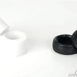 PRO-LINE Scrubs 2.2" 4WD MC (Clay) Buggy Front Tires (2) 7 PRO-LINE Scrubs 2.2" 4WD MC (Clay) Buggy Front Tires (2) -Louise RC Shop 8214 3 l